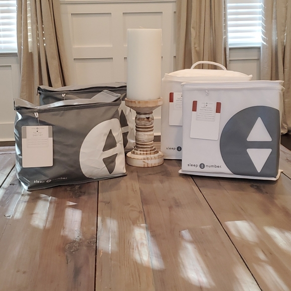 Sleep Number Split Cal King Adjustable - Bundle - Picture 4 of 5